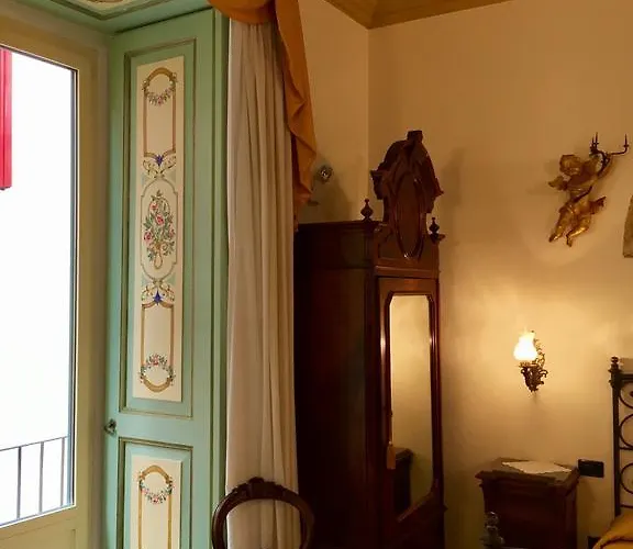 Old Taverna Sorrentina 4*