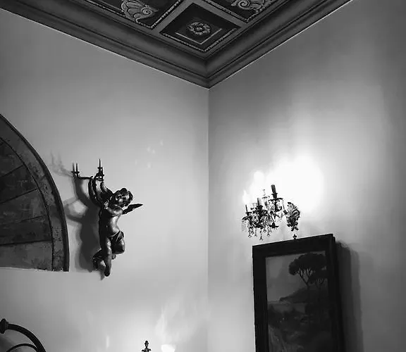 Guest house Old Taverna Sorrentina 4*