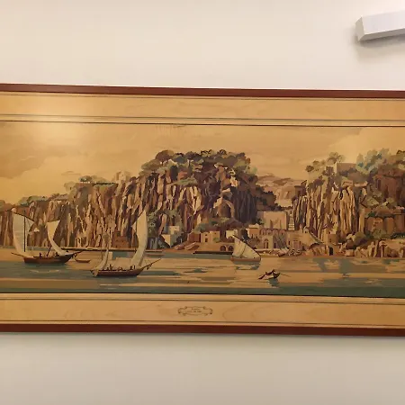 Old Taverna Sorrentina Πανσιόν 4*