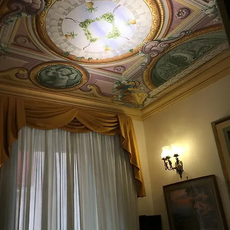 Old Taverna Sorrentina 4* Sorrento