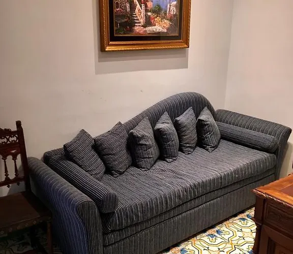 Old Taverna Sorrentina بيت ضيافة سورينتو