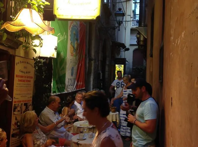 Old Taverna Sorrentina سورينتو