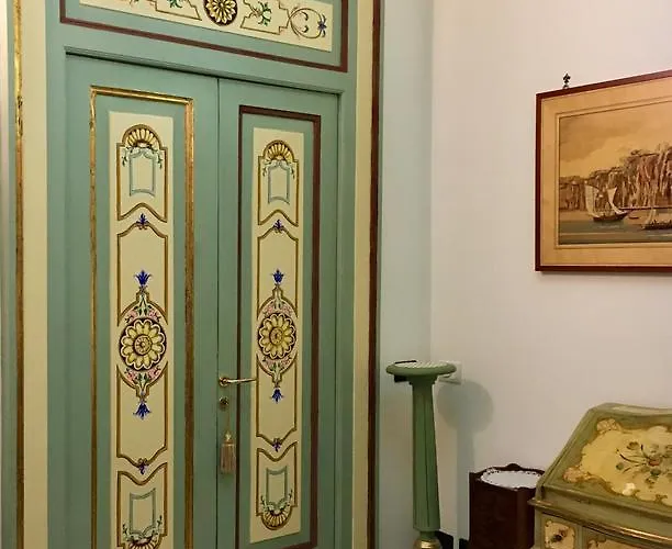 Old Taverna Sorrentina Πανσιόν Σορέντο